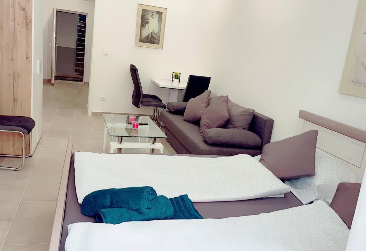 Queen Apartment 4P Wl Vienna Esterno foto