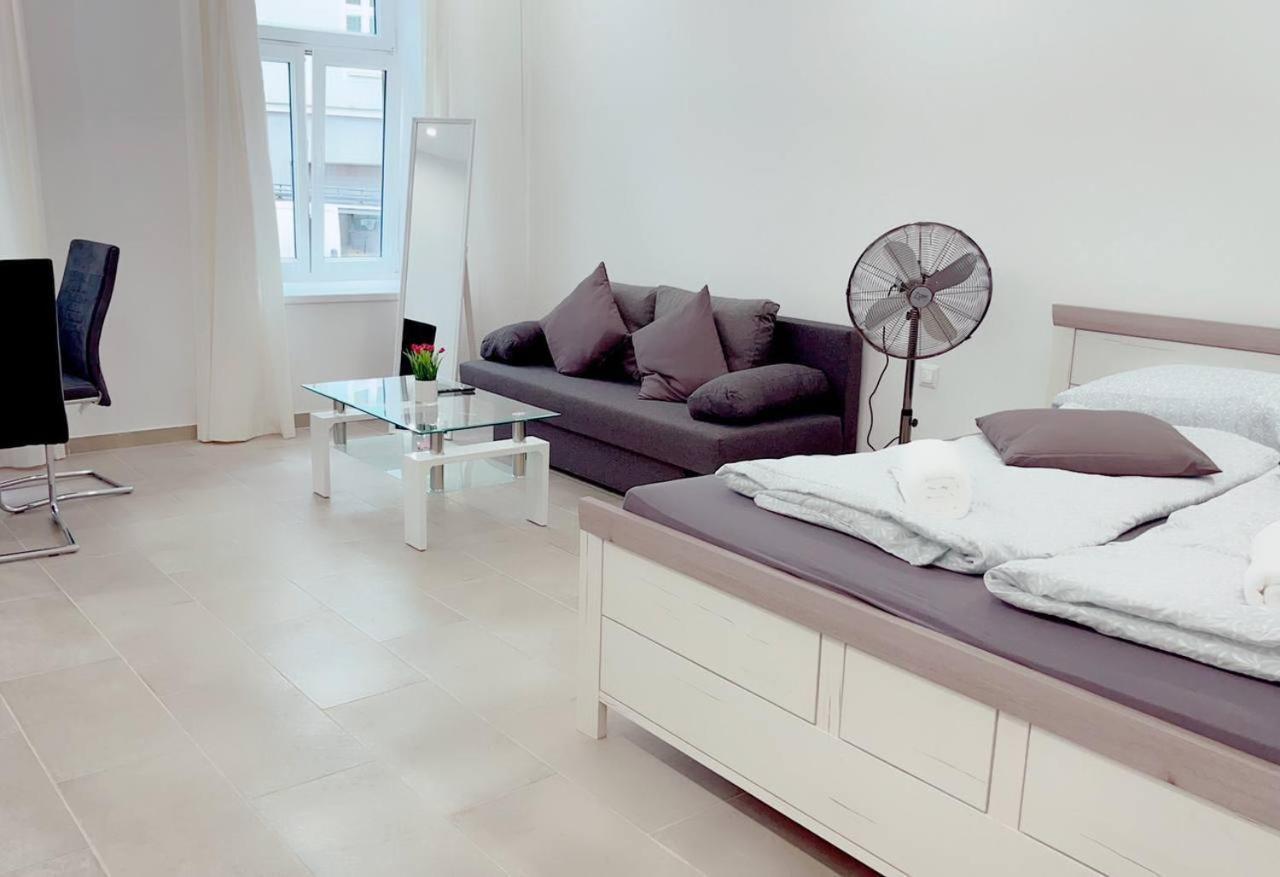 Queen Apartment 4P Wl Vienna Esterno foto